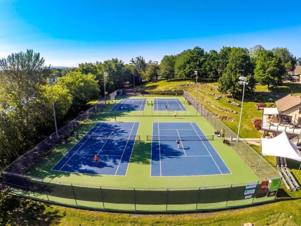 Ville de Waterloo PARTENAIRE DE VIE ! Tennis François Godbout