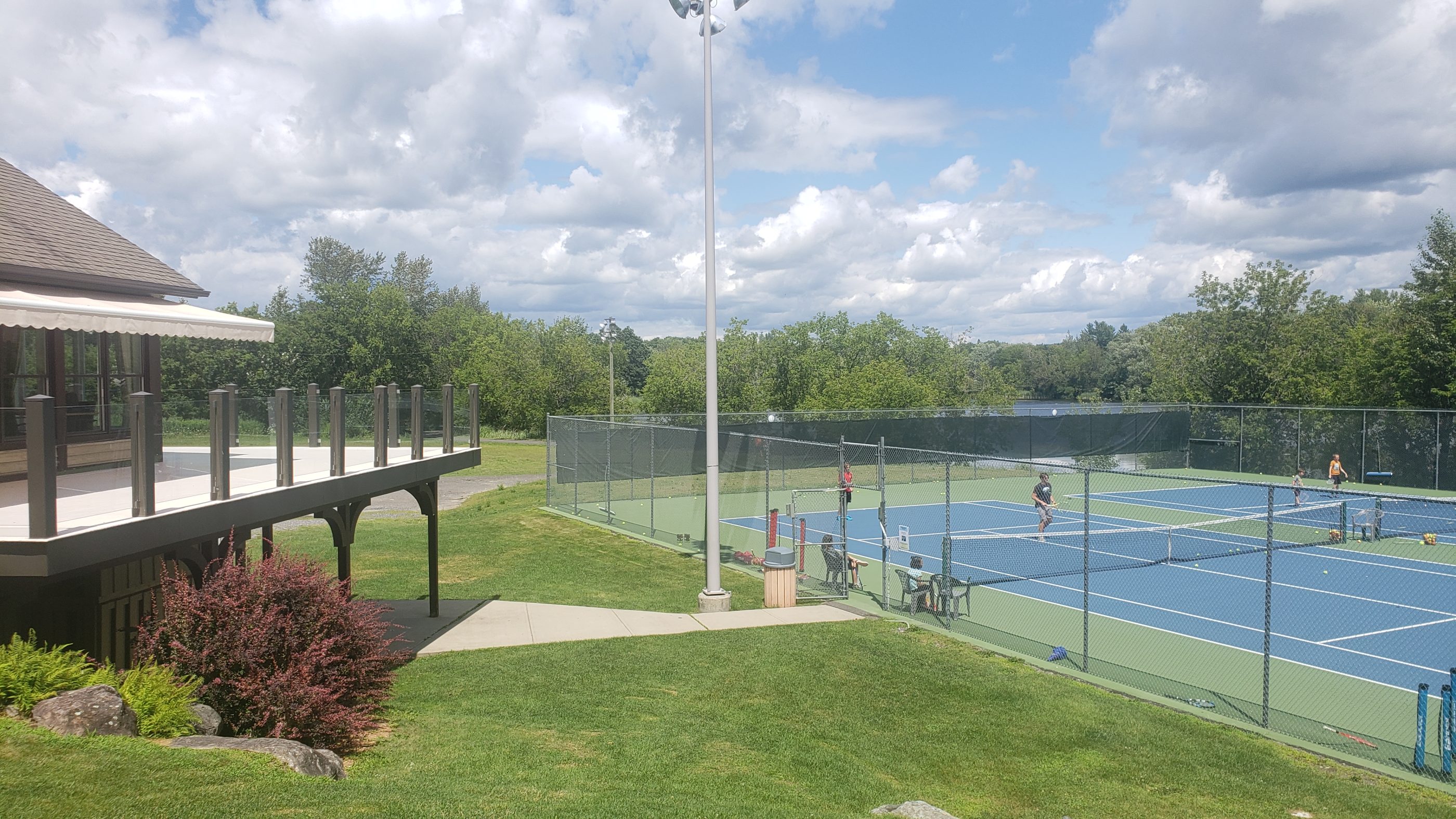 Ville de Waterloo PARTENAIRE DE VIE ! Tennis François Godbout